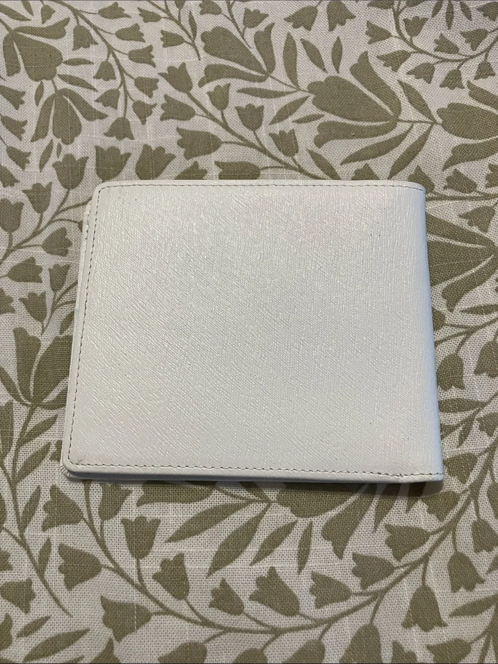 Lancaster sleek white